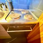 V9 Large 7 People * Gryon